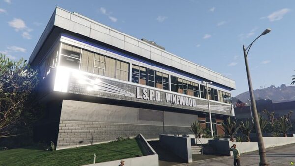 Fivem Vinewood Police Department MLO V3 offers an immersive and realistic law enforcement experience within the vibrant Vinewood neighborhood